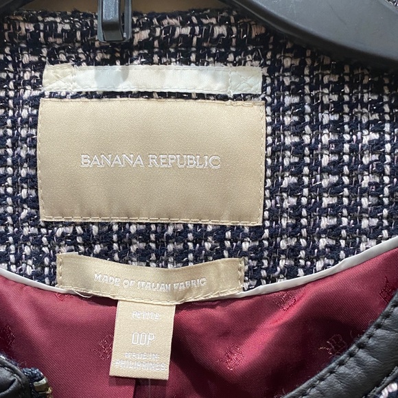Banana Republic Italian fabric tweed jacket. - Picture 7 of 7